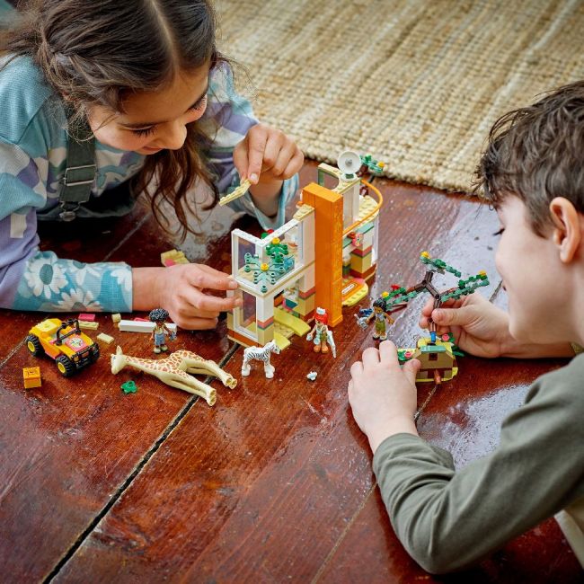 LEGO FRIENDS SALVAREA ANIMALELOR SALBATICE CU MIA 41717 VIVLEGO41717