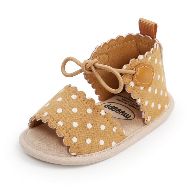 Sandalute crem cu bulinute albe (marime disponibila: 9-12 luni (marimea 20 incaltaminte)) lim2009-2-sa5.9-12 luni (marimea 20 incaltaminte)