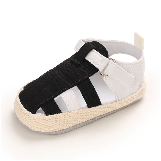 Sandalute albe cu negru (marime disponibila: 6-9 luni (marimea 19 incaltaminte)) lib245-2-ac1.6-9 luni (marimea 19 incaltaminte)