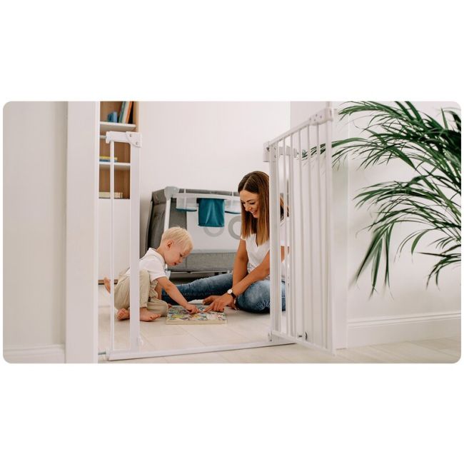 Lionelo - Poarta de siguranta prin presiune Truus Slim, 105 cm, Negru Onyx BYNLO-TRUUS_SLIM_BLACK_ONYX
