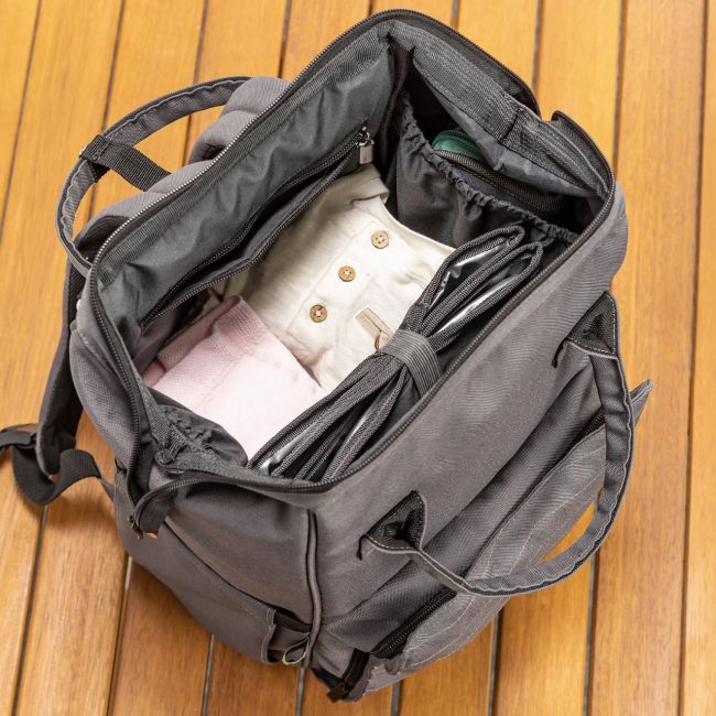 Rucsac multifunctional bebe, cu aleza pentru schimbat scutecul, Growing, Reer 84221