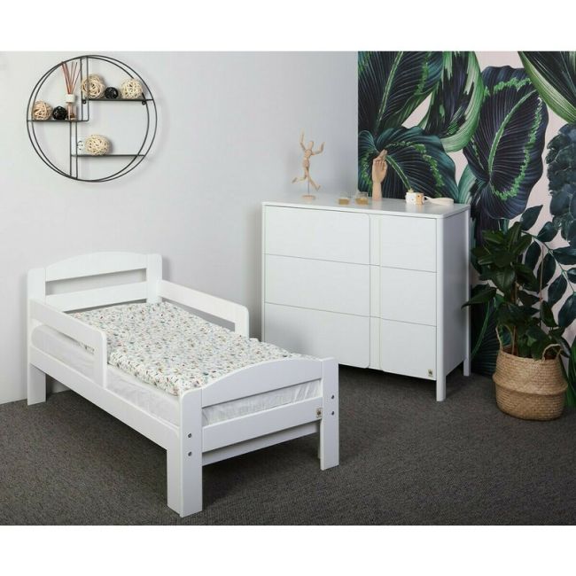 Pachet Patut extensibil YappyGrow din lemn de mesteacan si Comoda de infasat YappyClassic din lemn, Alb BYNYappyGrow+DresserEtude_white