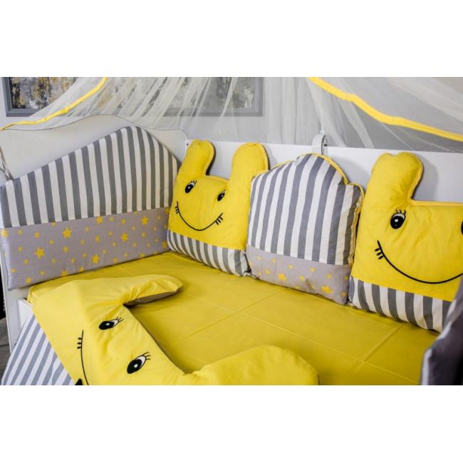 Lenjerie MyKids 11 piese Figures gri-galben cu baldachin 120x60 cm 00081648