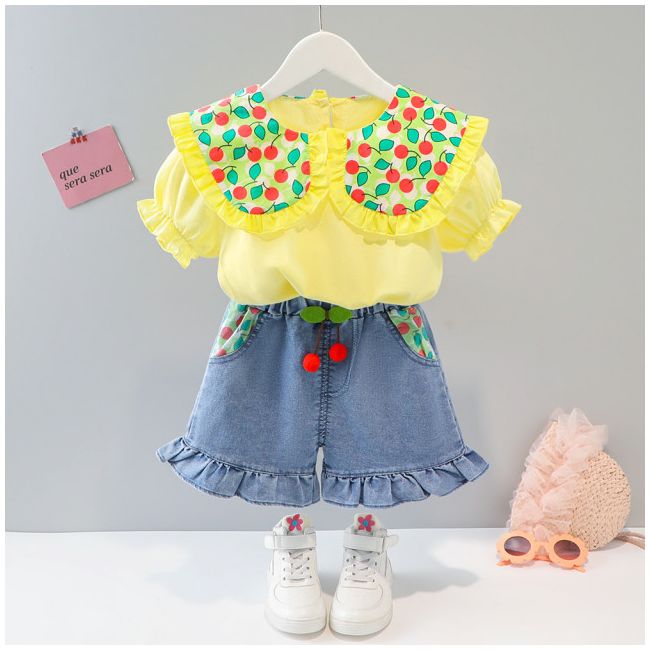 Costumas cu bluzita galbena si pantalonasi din blugi - cirese (marime disponibila: 9-12 luni (marimea 20 incaltaminte)) mbxq1899-1-dg.9-12 luni (marimea 20 incaltaminte)