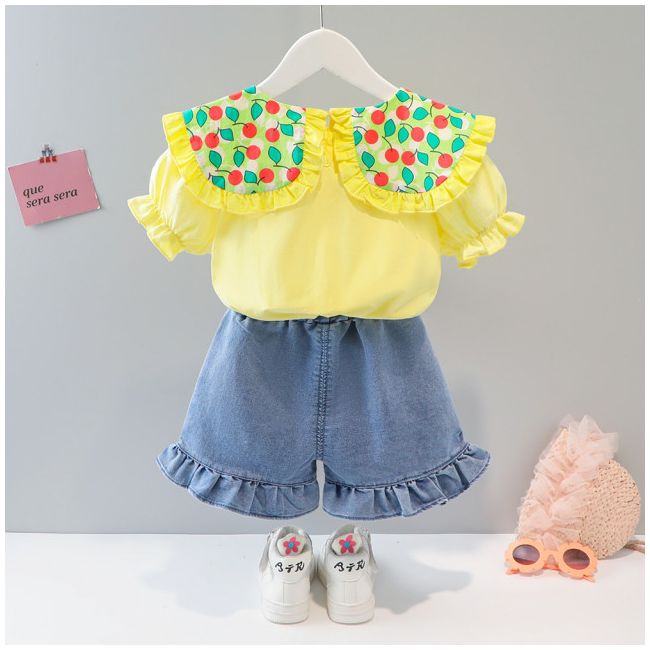 Costumas cu bluzita galbena si pantalonasi din blugi - cirese (marime disponibila: 9-12 luni (marimea 20 incaltaminte)) mbxq1899-1-dg.9-12 luni (marimea 20 incaltaminte)