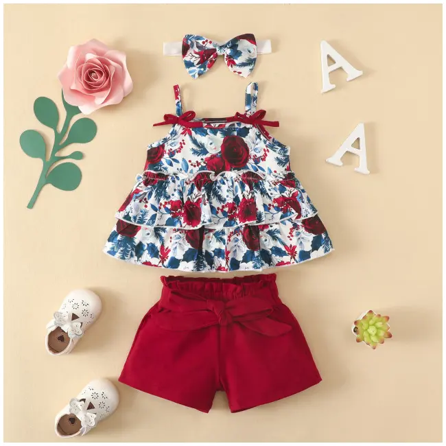 Costumas cu bluzita cu volane si pantalonasi scurti visinii (marime disponibila: 18-24 luni) mbrz020-3-de4.18-24 luni