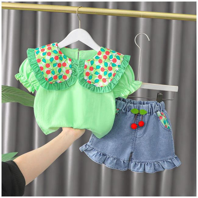 Costumas cu bluzita verde si pantalonasi din blugi - cirese (marime disponibila: 2 ani) adxq1899-2-dg.2 ani