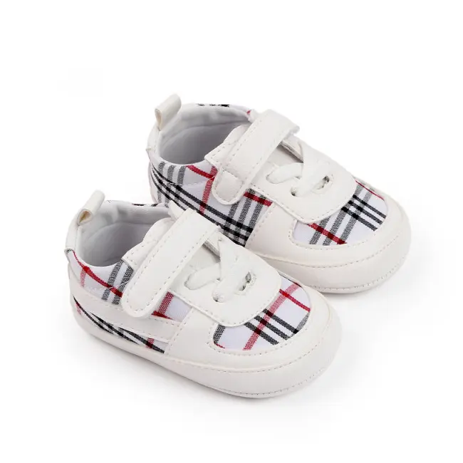 Pantofiori albi in carouri pentru baietei LID2772-1-p15