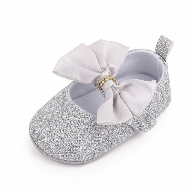 Pantofiori argintii cu strasuri si fundita din satin (marime disponibila: 9-12 luni (marimea 20 incaltaminte)) mbd2677-3-p01.9-12 luni (marimea 20 incaltaminte)