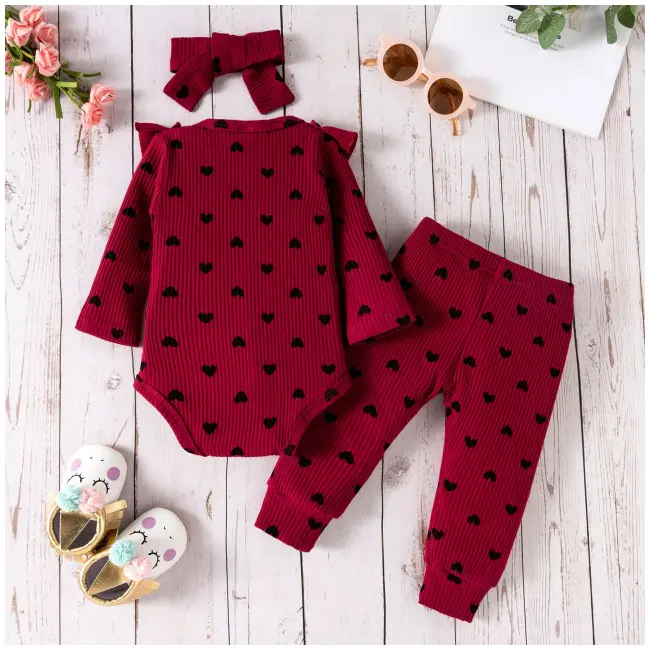 Compleu visiniu cu inimioare pentru fetite (marime disponibila: 6-9 luni (marimea 19 incaltaminte)) lic1209-1-de.6-9 luni (marimea 19 incaltaminte)