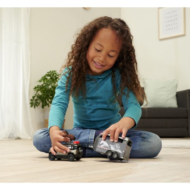 MAJORETTE LAND ROVER CU REMORCA PENTRU CAI VIV213776000