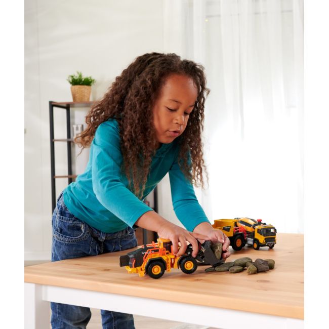 MAJORETTE VOLVO INCARCATOR FRONTAL SCARA 1 LA 43 VIV213723001