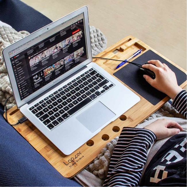 Suport pentru laptop din bambus cu mousepad JUBMH-04129