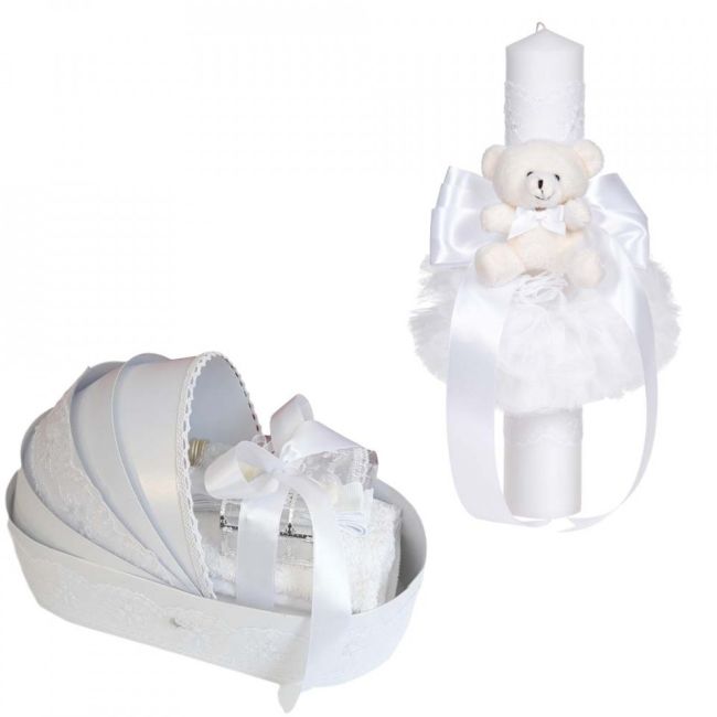 Pachet Lumanare botez cu ursulet si trusou botez tip landou cu dantela alba lata Denikos® unisex C1095 NKO5773