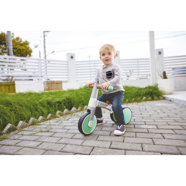 HAPE BICICLETA DE ECHILIBRU VERDE CU 3 ROTI VIVHapeE0104