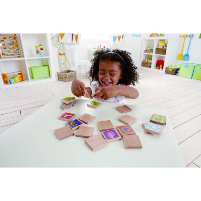 HAPE JOC DE MEMORIE ANIMALELE VIVHapeE1012