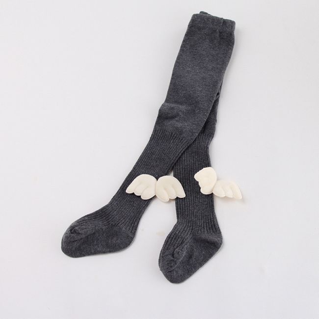 Dres cu aripioare (Culoare: Negru, Varsta: 2-4 ani) JEM1draripi5