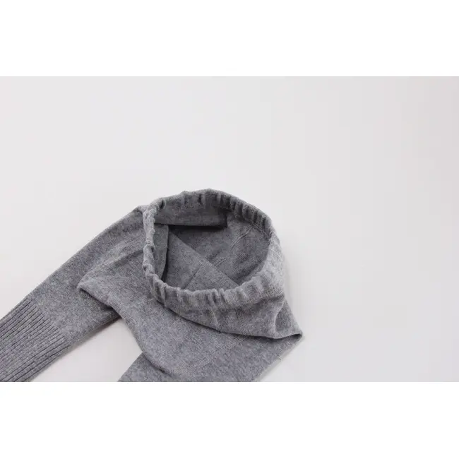 Dres cu aripioare (Varsta: 4-6 ani, Culoare: Gri inchis) JEM1draripi12