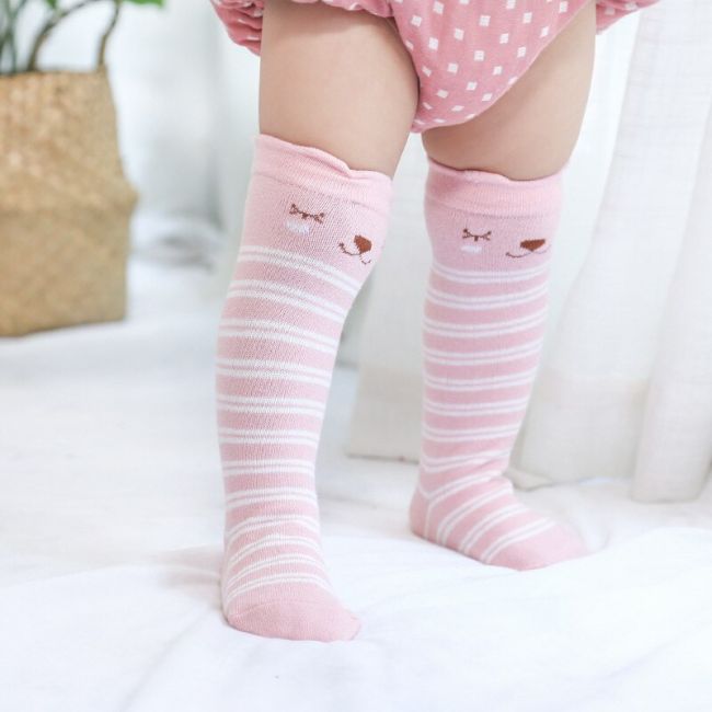 Sosete lungi cu animalute (Varsta: 2-4 ani, Culoare: roz cu pene) JEM8modsos14