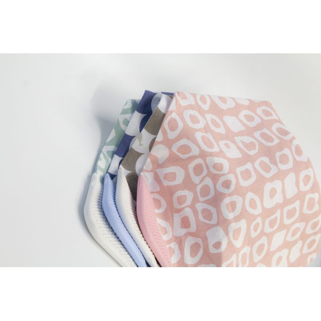 Baveta tip bandana cu jucarie dentitie (Culoare: Maro) JEMbj_6865