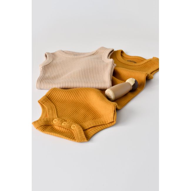 Set de 2 body-uri fara maneci din bumbac organic si modal - Mustar/Somon (Marime: 18-24 Luni) JEMBC-CSYM11104-18
