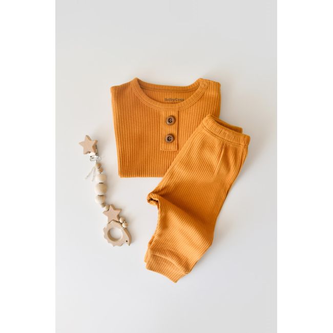 Set bluzita cu maneca lunga si panataloni lungi din bumbac organic si modal - Mustar (Marime: 3-6 Luni) JEMBC-CSYM11500-3