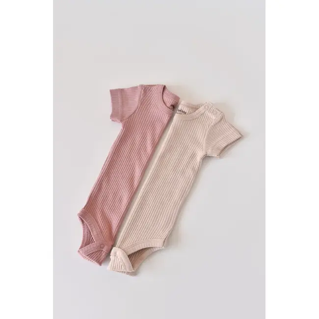 Set de 2 body-uri cu maneca scurta din bumbac organic si modal - Roz/Blush (Marime: 12-18 Luni) JEMBC-CSYM11207-12