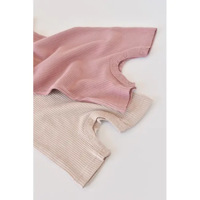 Set de 2 salopetele cu maneca scurta din bumbac organic si modal - Roz/ Blush (Marime: 9-12 luni) JEMBC-CSYM11407-9