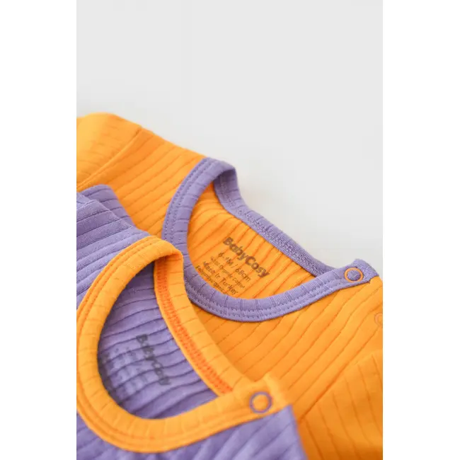 Set 2 body-uri Ribana Bebe Unisex din bumbac organic si 5%elastan - Galben/Mov (Marime: 6-9 luni) JEMBC-CSYR4202-6