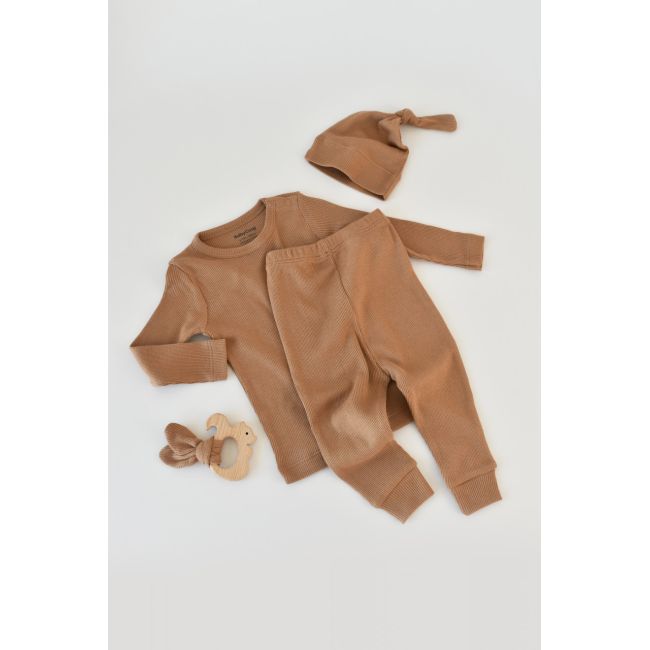 Set 3 piese: bluzita cu maneca lunga, panataloni lungi si caciulita din bumbac organic si modal - Maro, Baby Cosy (Marime: 12-18 Luni) JEMBC-CSYM21506-12