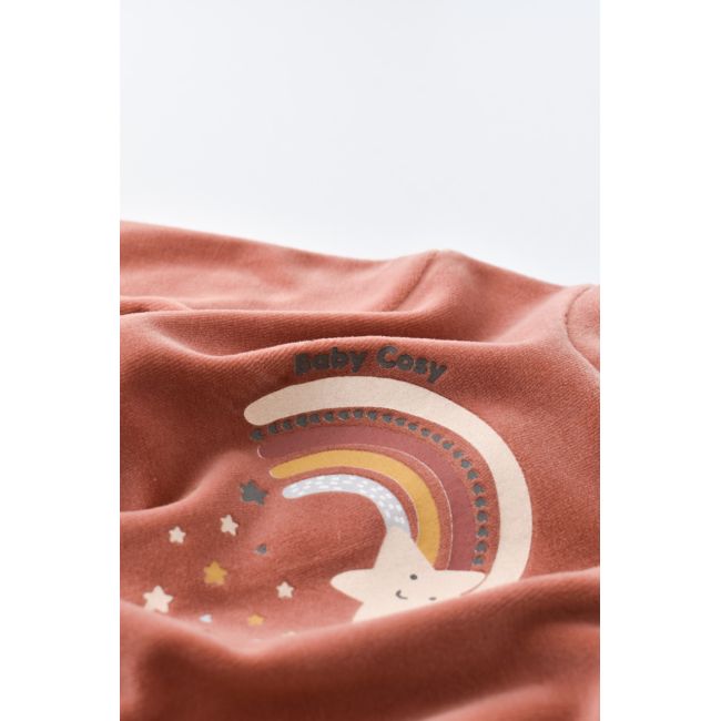 Salopeta Curcubeu cu maneca lunga si botosei din 80%bumbac organic si 20% poliester - Caramiziu, Baby Cosy (Marime: 3-6 Luni) JEMBC-CSYK6004-3