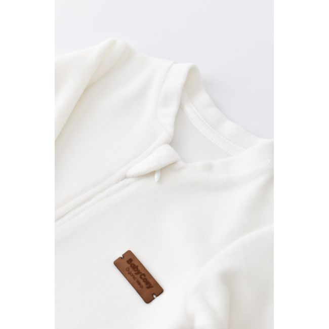 Salopeta cu maneca lunga si fermoar din 80%bumbac organic si 20% poliester - Ecru, Baby Cosy (Marime: 3-6 Luni) JEMBC-CSYK6027-3
