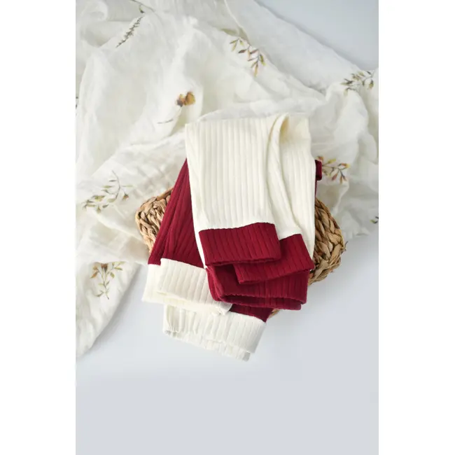 Set 2 pantaloni Ribana Bebe Unisex din bumbac organic si 5%elastan - Ecru/Bordo, Baby Cosy (Marime: 9-12 luni) JEMBC-CSYR4001-9