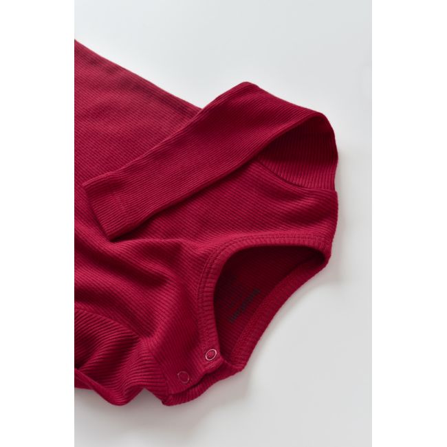 Set 3 piese: body cu maneca lunga, panataloni lungi si caciulita din bumbac organic si modal - Rosu, Baby Cosy (Marime: 12-18 Luni) JEMBC-CSYM22502-12