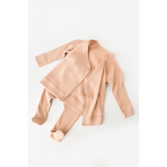 Set 4 piese: bluza, pantaloni, caciulita si manusi din bumbac organic si modal - Somon, Baby Cosy (Marime: 0-3 Luni) JEMBC-CSYM24503-0