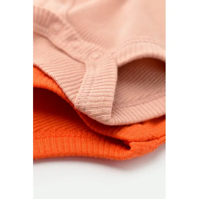 Set 2 body-uri fara maneci bebe unisex din bumbac organic si modal - Rodie/Piersica, Baby Cosy (Marime: 3-6 Luni) JEMBC-CSYM11114-3