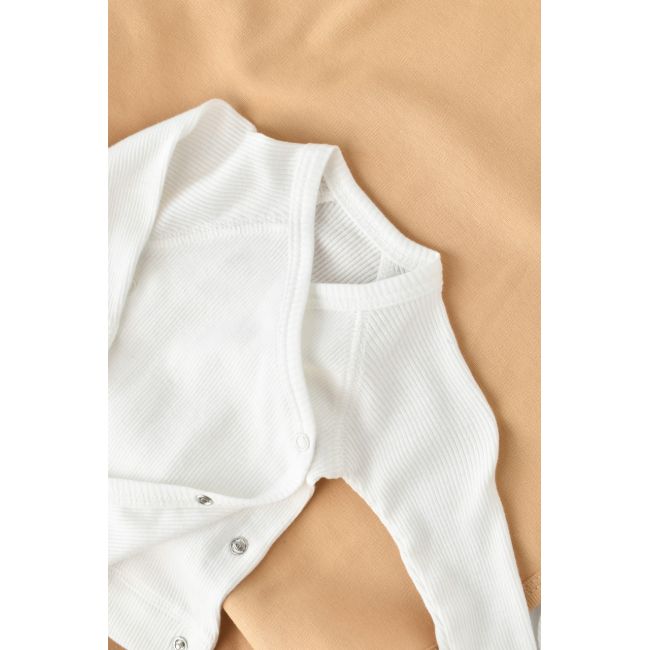 Set 4 piese: bluza, pantaloni, caciulita si manusi din bumbac organic si modal - Ecru, Baby Cosy (Marime: 6-9 luni) JEMBC-CSYM24510-6