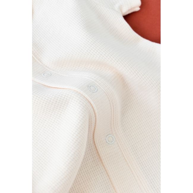 Salopeta cu panataloni scurti - 100% bumbac organic - Ecru, Baby Cosy (Marime: 3-6 Luni) JEMBC-CSYW1014-3