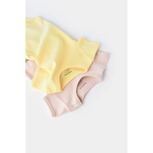 Set 2 body-uri bebe unisex -100% bumbac organic - Galben/Roz, Baby Cosy (Marime: 3-6 Luni) JEMBC-CSYW1005-3