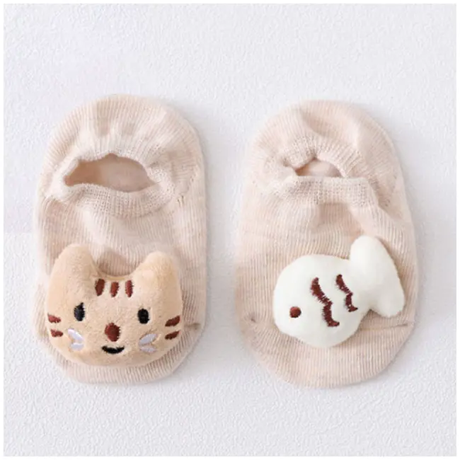 Talpici cu jucarioare aplicate - Pisicuta si pestisorul ADSKK394