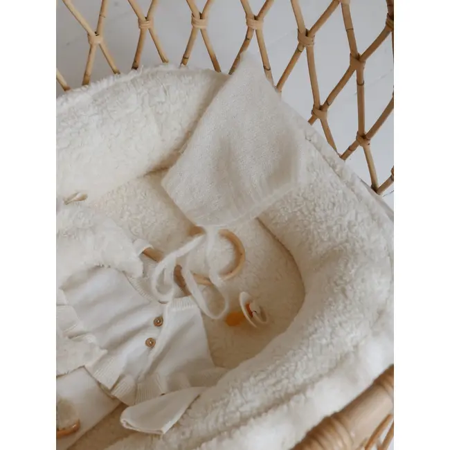 Suport De Dormit Babynest Premium Din Tesatura Bucle Crem, Teddy By Babyly, 80x50 Cm Pjb4190141