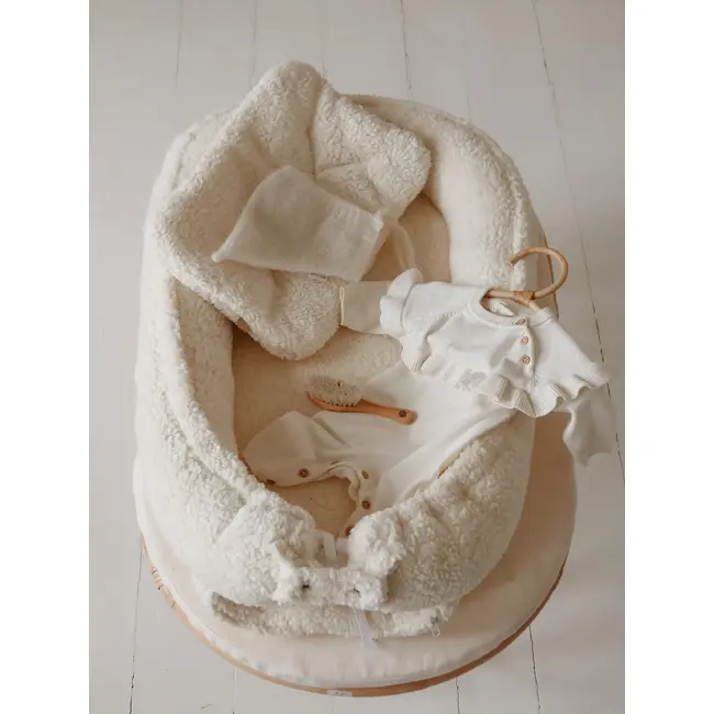 Suport De Dormit Babynest Premium Din Tesatura Bucle Crem, Teddy By Babyly, 80x50 Cm Pjb4190141