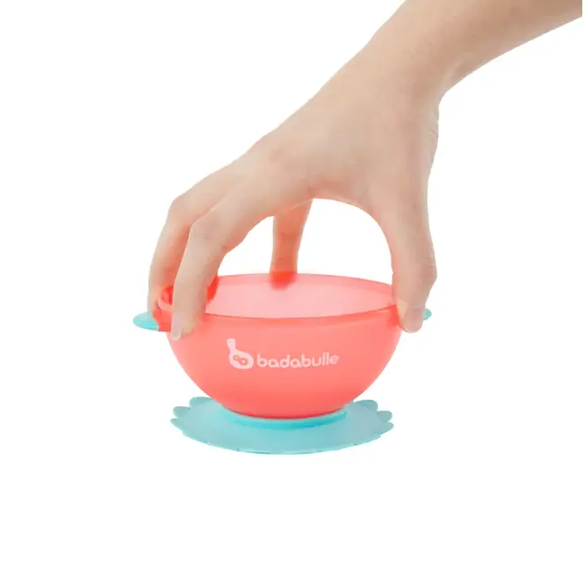 set 3 boluri colorate pentru mancare, cu suport inclus bbbb005108