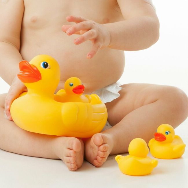 Set de joaca de baie, Ratusca cu trei bococi, Fara gauri, Playgro BYN822020