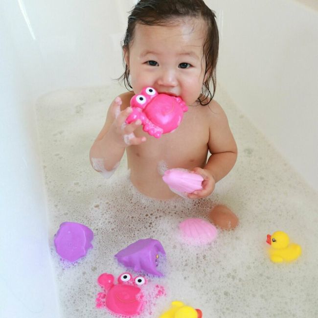 Set 8 animalute de baie, Fara gauri, Cu gentuta pentru transport, Fara BPA, Floating Sea Friends, Playgro, Pink BYN857265