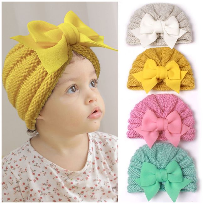 Caciulita crosetata tip turban cu fundita aplicata in fata LIx-22099-sa1