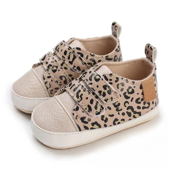 Pantofiori leopard cu barete cu arici MBM22-13-1-c1