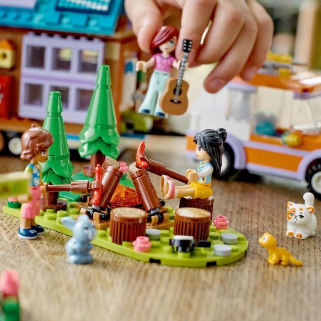 LEGO FRIENDS CASUTA MOBILA 41735 VIVLEGO41735