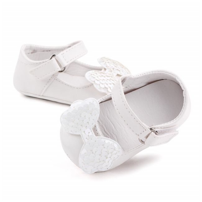 Pantofiori albi din lac cu fundita cu paiete AMd2362-sa3