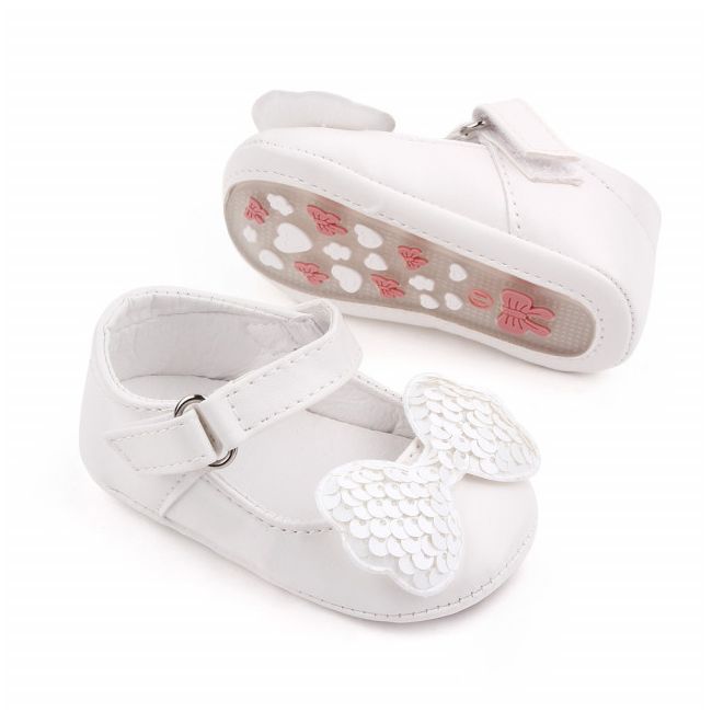 Pantofiori albi din lac cu fundita cu paiete AMd2362-sa3